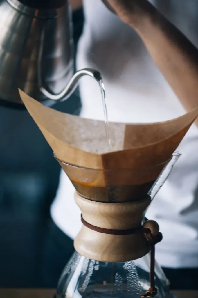 Brewing specialty coffee with a Chemex and paper filter